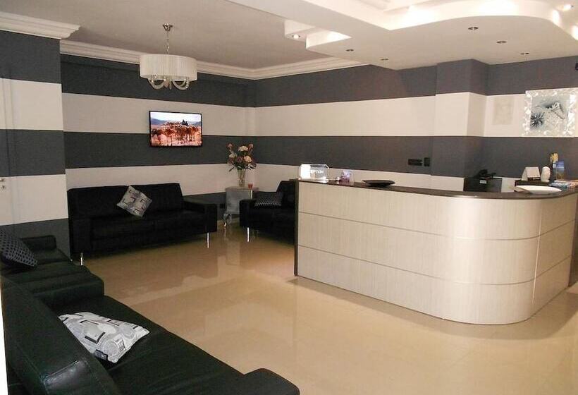 Отель Santangelo