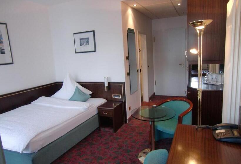 ホテル Schloss Schwarzenfeld