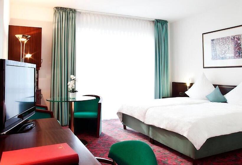 ホテル Schloss Schwarzenfeld