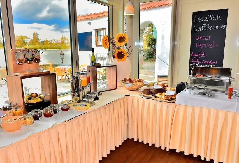 Schloss Hotel Wasserburg