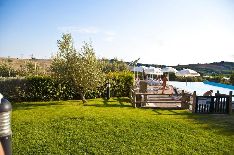 Отель Tenuta La Lupa