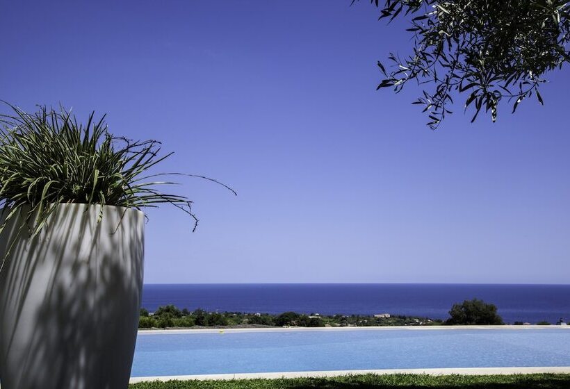 فندق Tenuta Santa Tecla