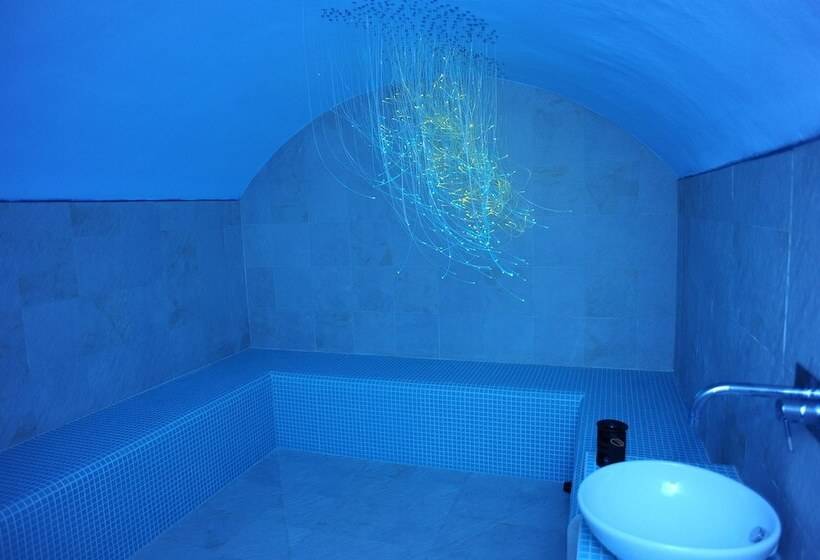 فندق Tenuta Santa Tecla