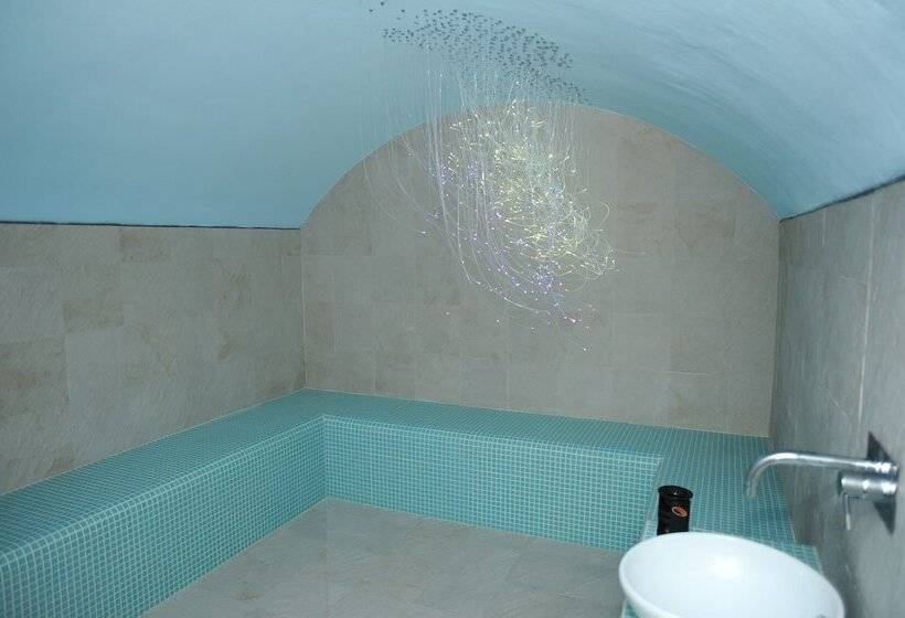 فندق Tenuta Santa Tecla