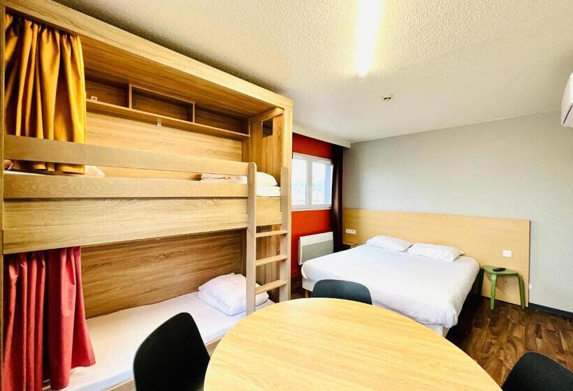 בית מלון כפרי The People Le Havre