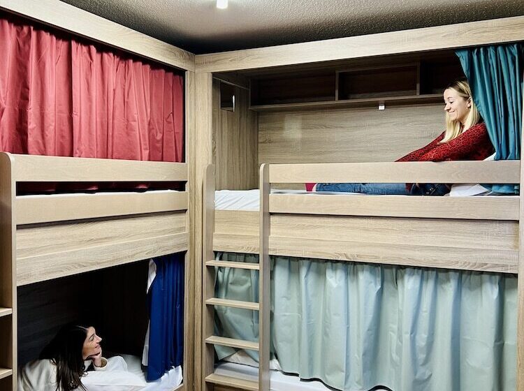 בית מלון כפרי The People Le Havre