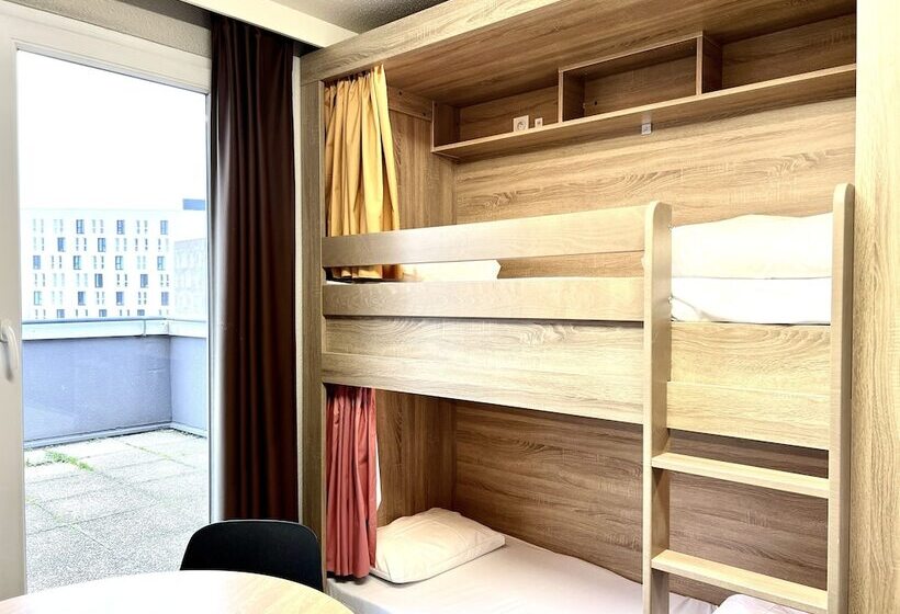 בית מלון כפרי The People Le Havre