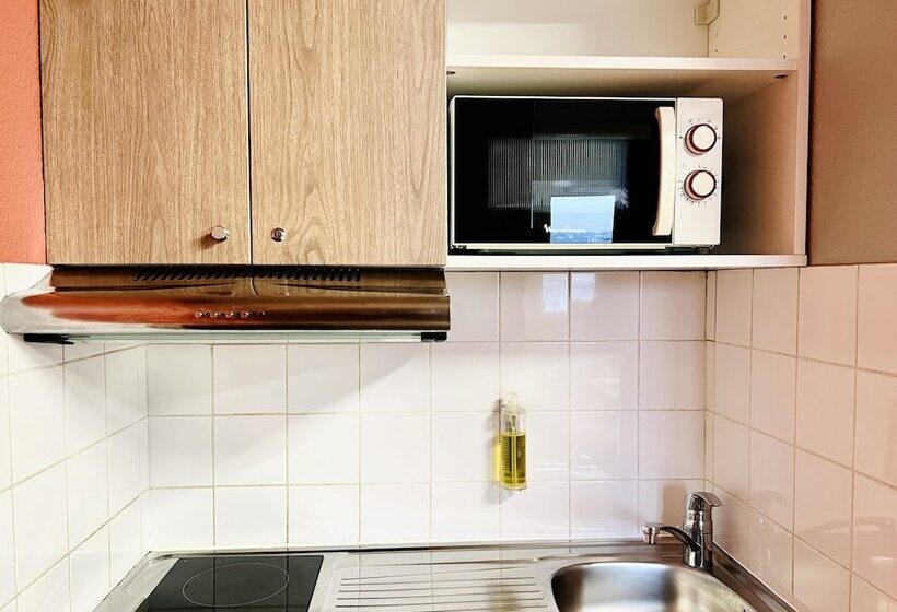 ホテル The People Le Havre