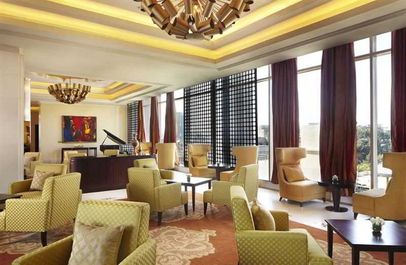 בית מלון כפרי The Ritz   Carlton, Bangalore
