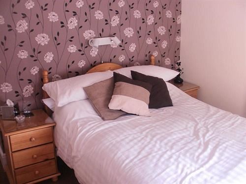 בית מלון כפרי The Westfield