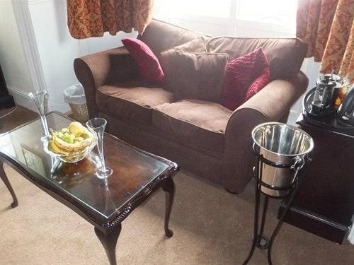 בית מלון כפרי The Westfield