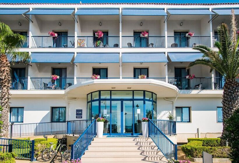 هتل Ticho S Greenblu