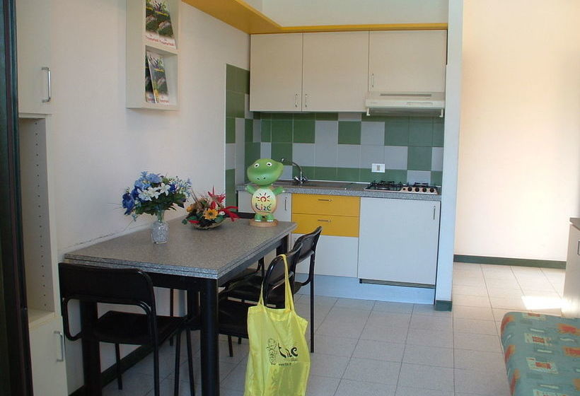 ホテル Tizé Village