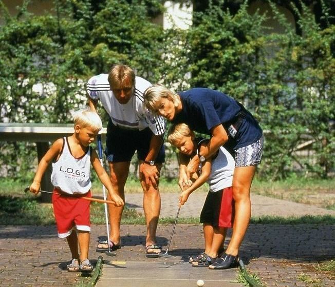 ホテル Tizé Village