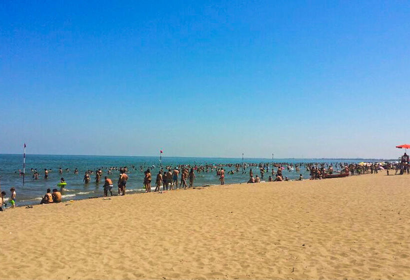 ホテル Tizé Village