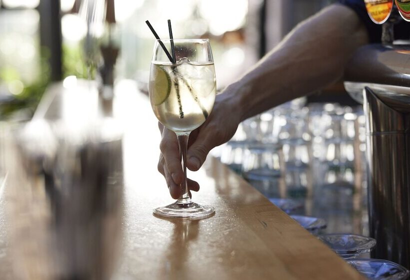 Trinity Hotel Og Konference