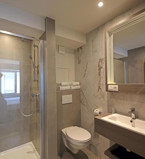 فندق Uilenspiegel