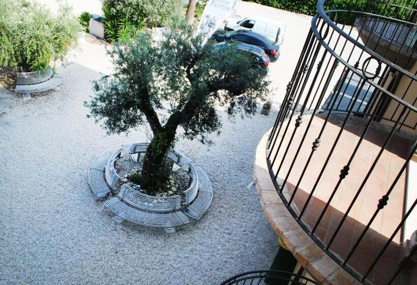 فندق Country House Vecchio Frantoio