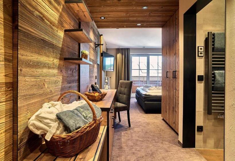 ホテル Zedernhof Gesundheits & Wellness