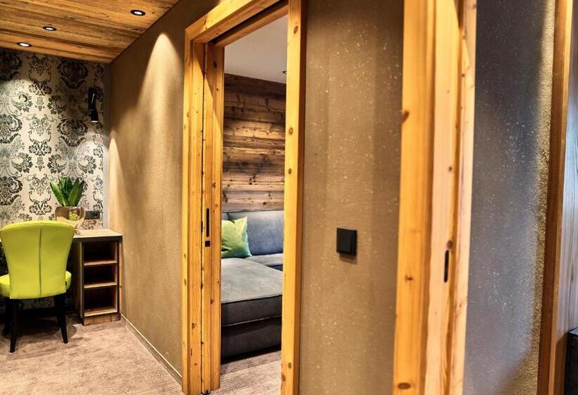 ホテル Zedernhof Gesundheits & Wellness