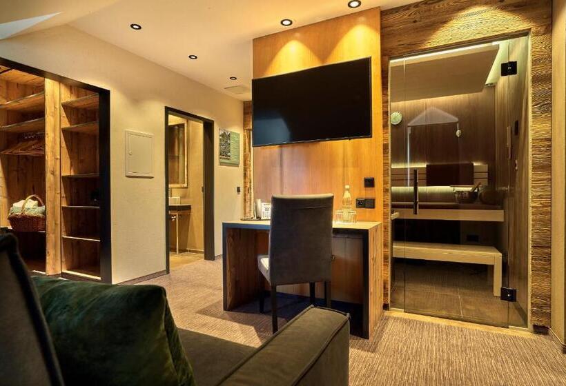 فندق Zedernhof Gesundheits  & Wellness