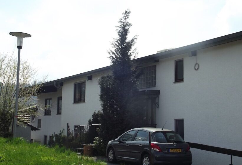 Отель Zum Weissen Lamm