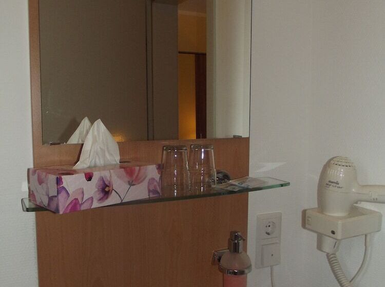 Отель Zum Weissen Lamm