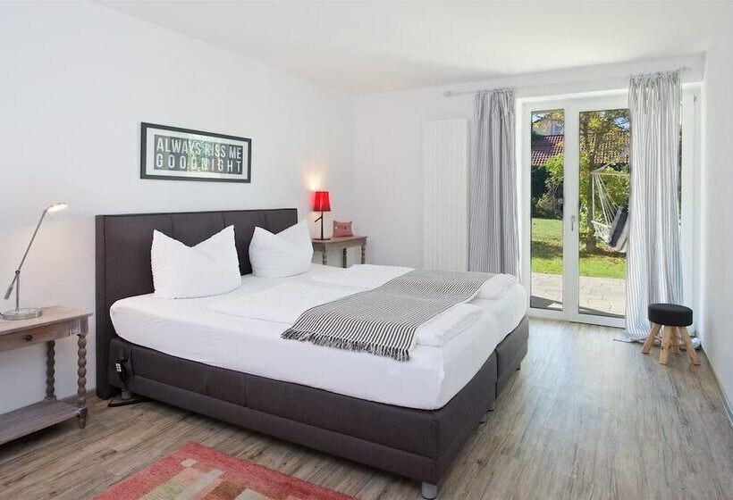 Landhotel Herzberger Garni Zimmer & Ferienwohnungen