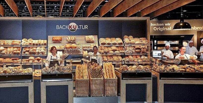 پانسیون Karlstor Gästehaus