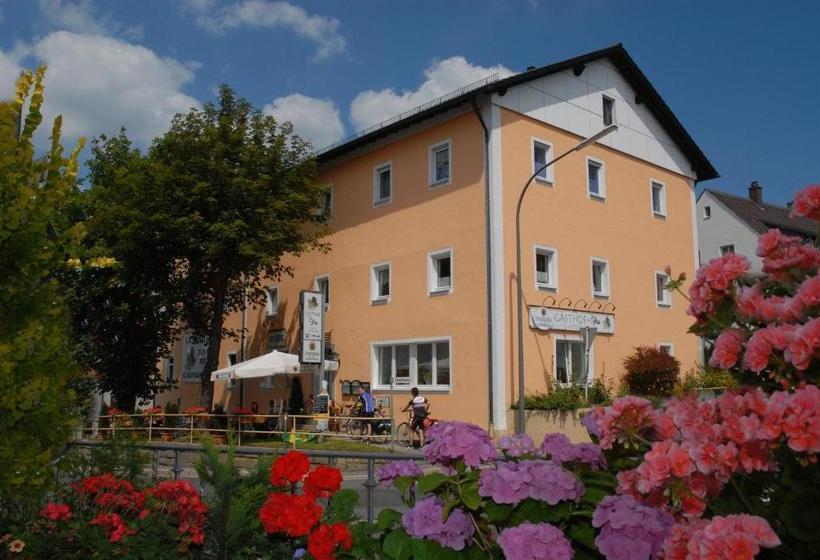 بنسيون Gasthof Zur Post Hotel Parkplatz