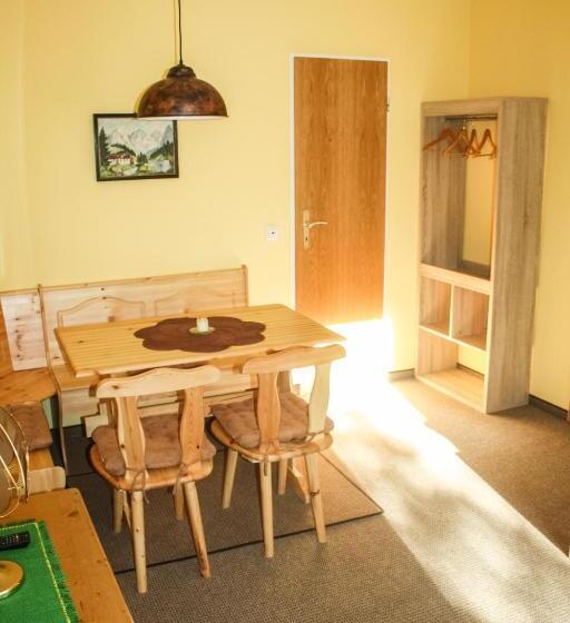 Пансион Landgasthof Zur Quelle