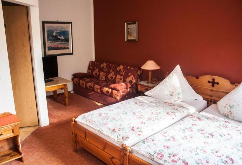 Пансион Landgasthof Zur Quelle