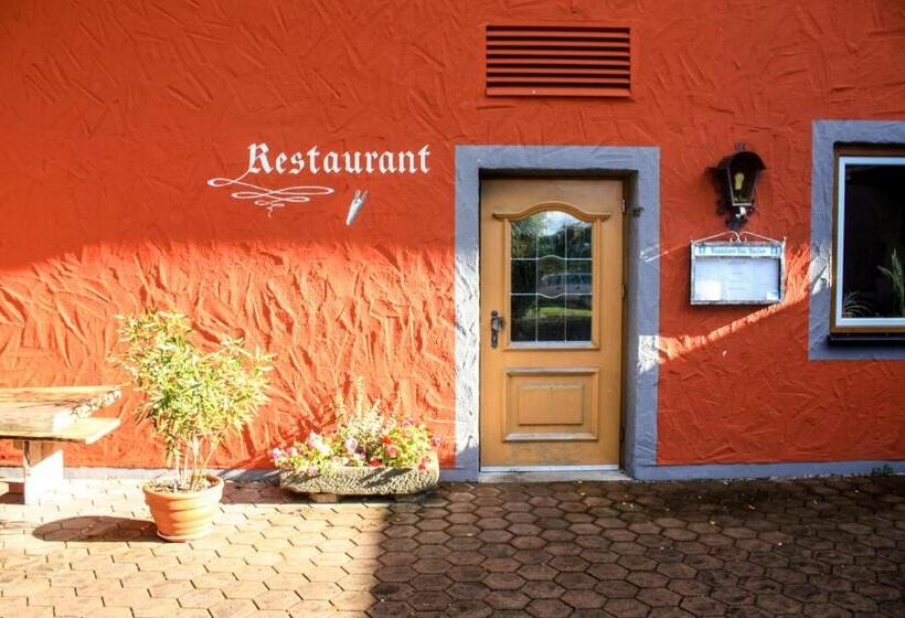 Пансион Landgasthof Zur Quelle