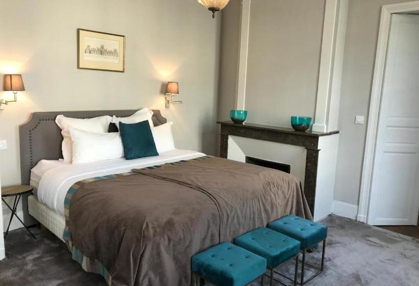 פנסיון Le Tardif, Noble Guesthouse