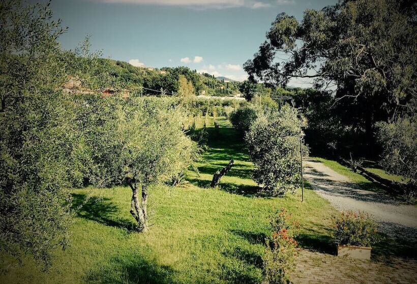 پانسیون Resort La Ghiaia