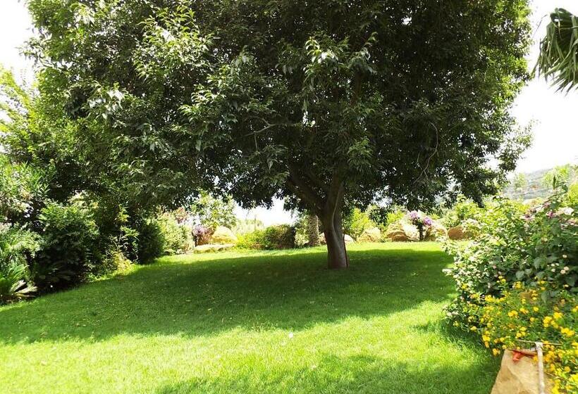 펜션 Turismo Rurale Cefalù