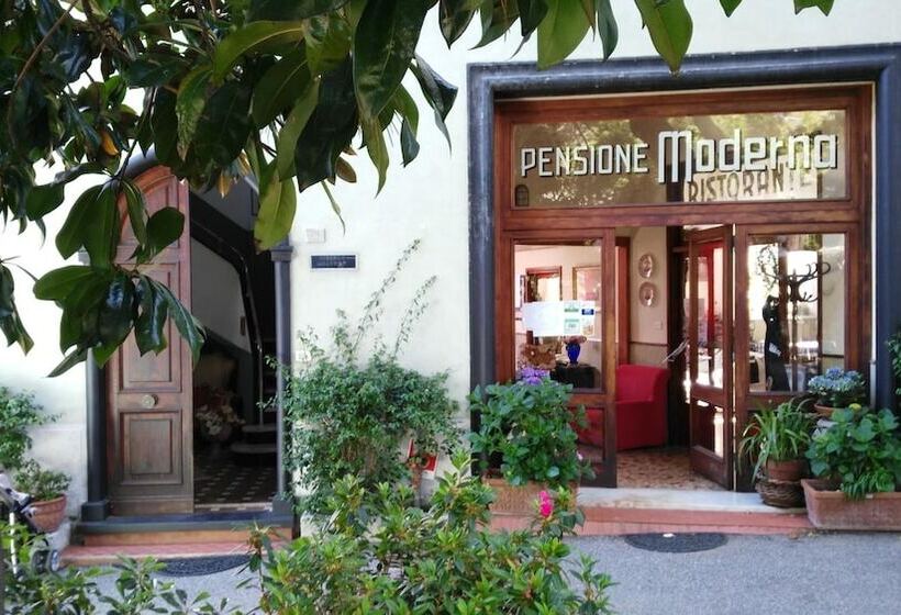 Pensione Moderna