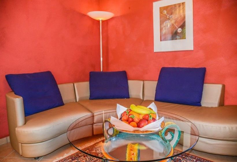 Piccola Italia Resort