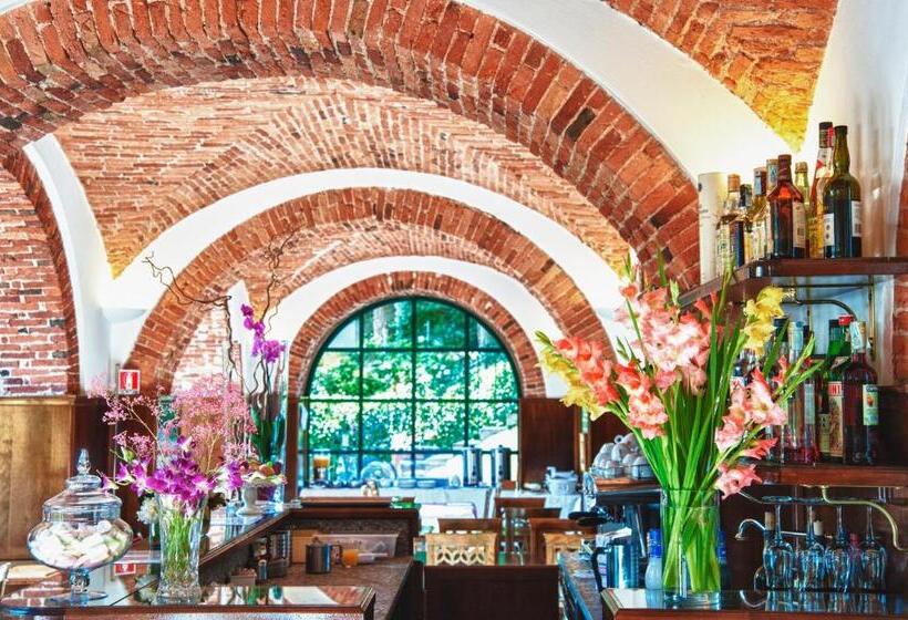 Relais Casali Della Cisterna