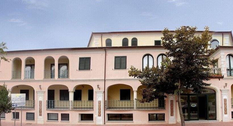 Residence Marina Palace