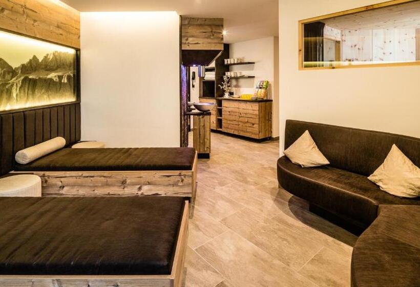 اقامتگاه Apartments & Suites Hotel Garden