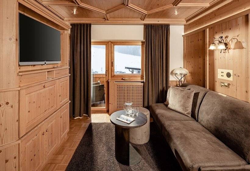 住所  Apartments & Suites Hotel Garden