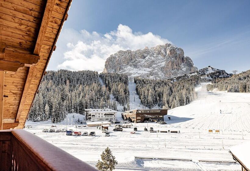 住所  Apartments & Suites Hotel Garden