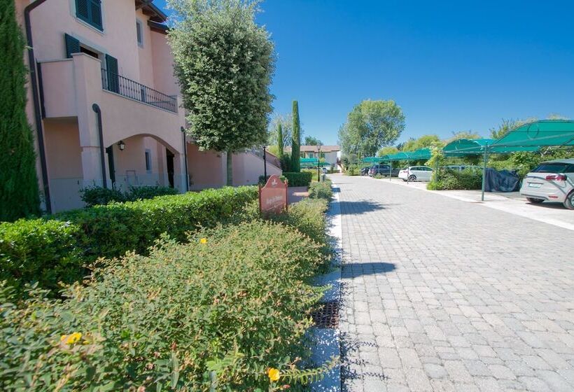 住所  Garda Resort Village