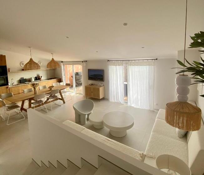 اقامتگاه Résidence Marina Di Santa Giulia