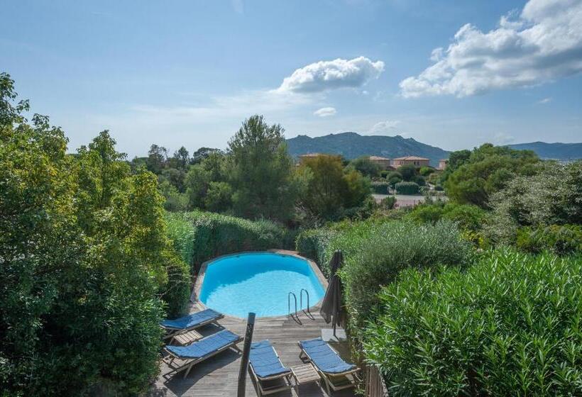 اقامتگاه Résidence Marina Di Santa Giulia