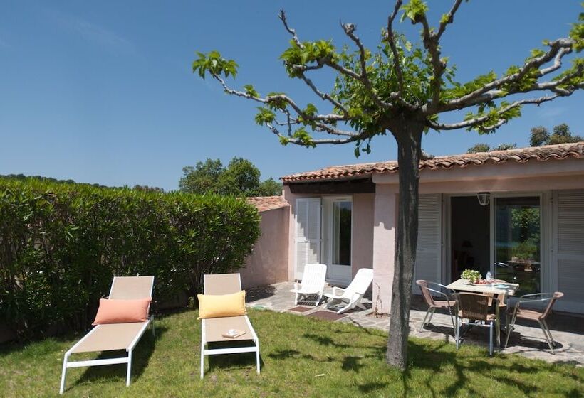 اقامتگاه Résidence Marina Di Santa Giulia