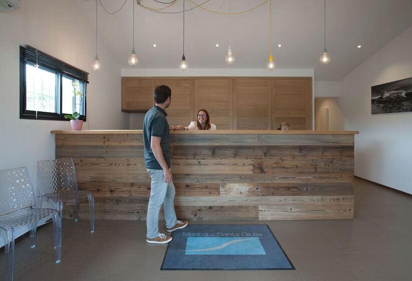 اقامتگاه Résidence Marina Di Santa Giulia