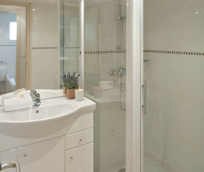 اقامتگاه Résidence Marina Di Santa Giulia