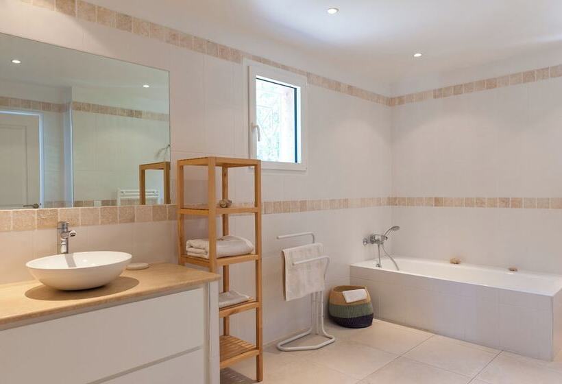 اقامتگاه Résidence Marina Di Santa Giulia